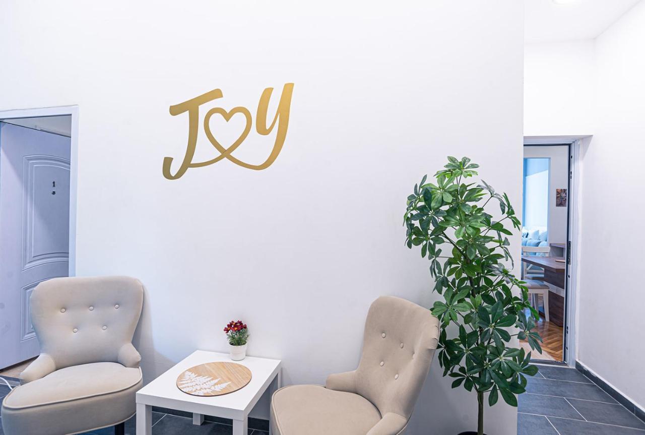 Joy Apartments On Kiraly Street Budapest Exteriör bild